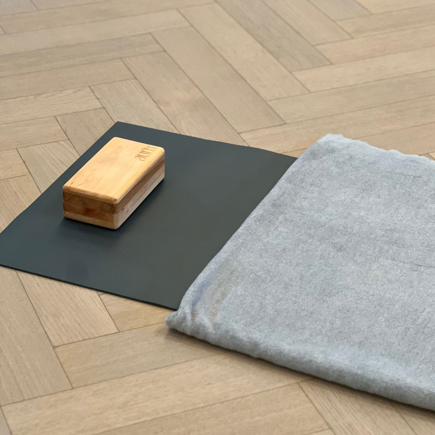 AUM Wellness Clinic jogos kaladėlė